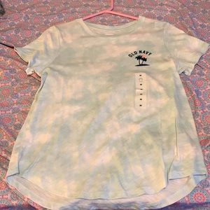 Old navy shirt